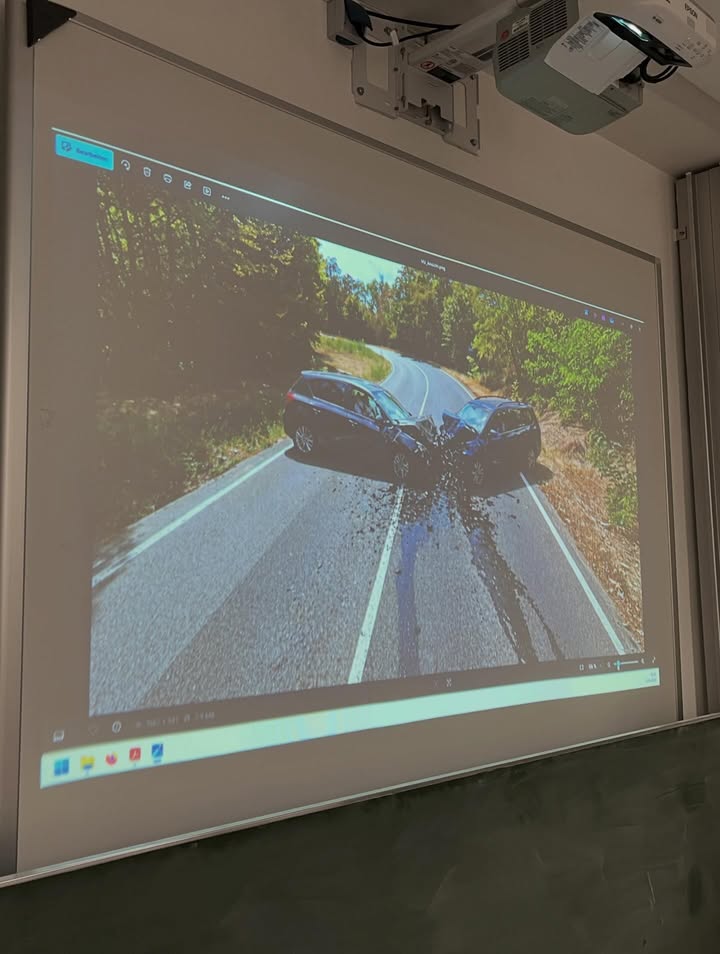Image attachment